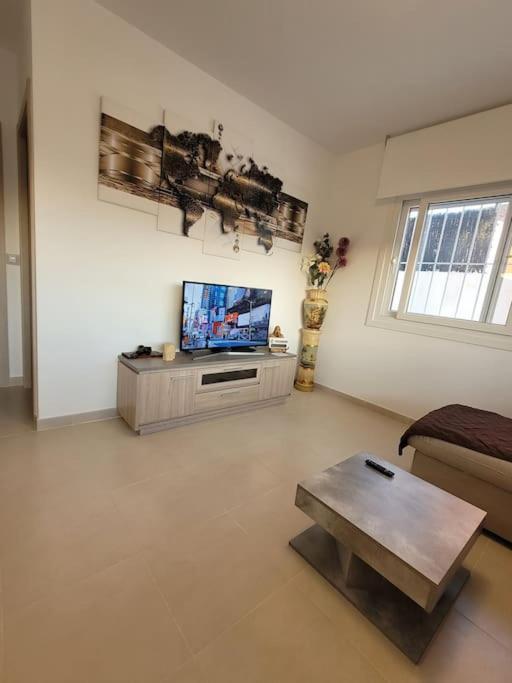 Chalet Adosado Acogedor Busot Alicante Eksteriør bilde